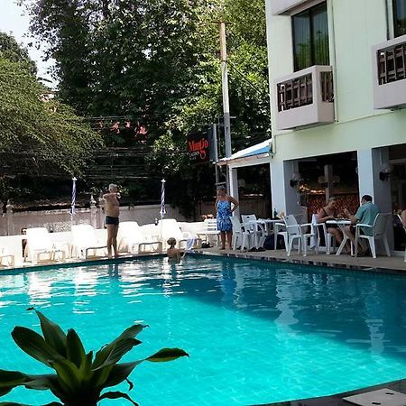 Mango Lagoon Place Bangkok Esterno foto
