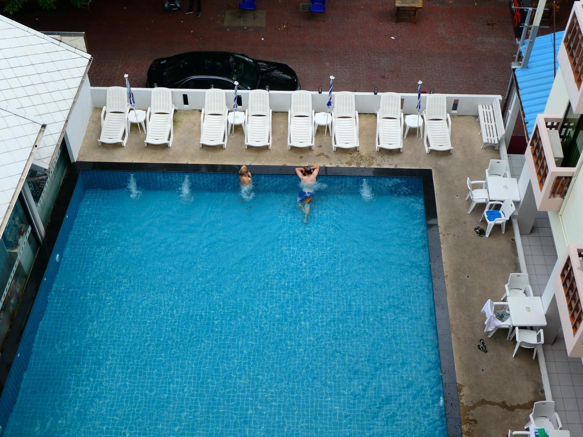 Mango Lagoon Place Bangkok Esterno foto